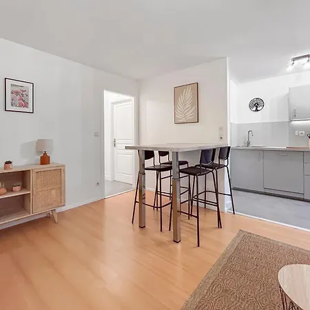 Appartamento T2 Cosy à Avec Balcon&parking Privé