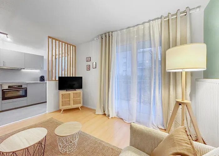 T2 Cosy A Avec Balcon & Parking Prive