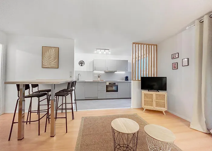 T2 Cosy A Avec Balcon & Parking Prive * Fegersheim